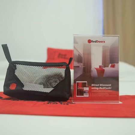 Reddoorz Premium @ Amaia Skies Avenida Manila Kültér fotó