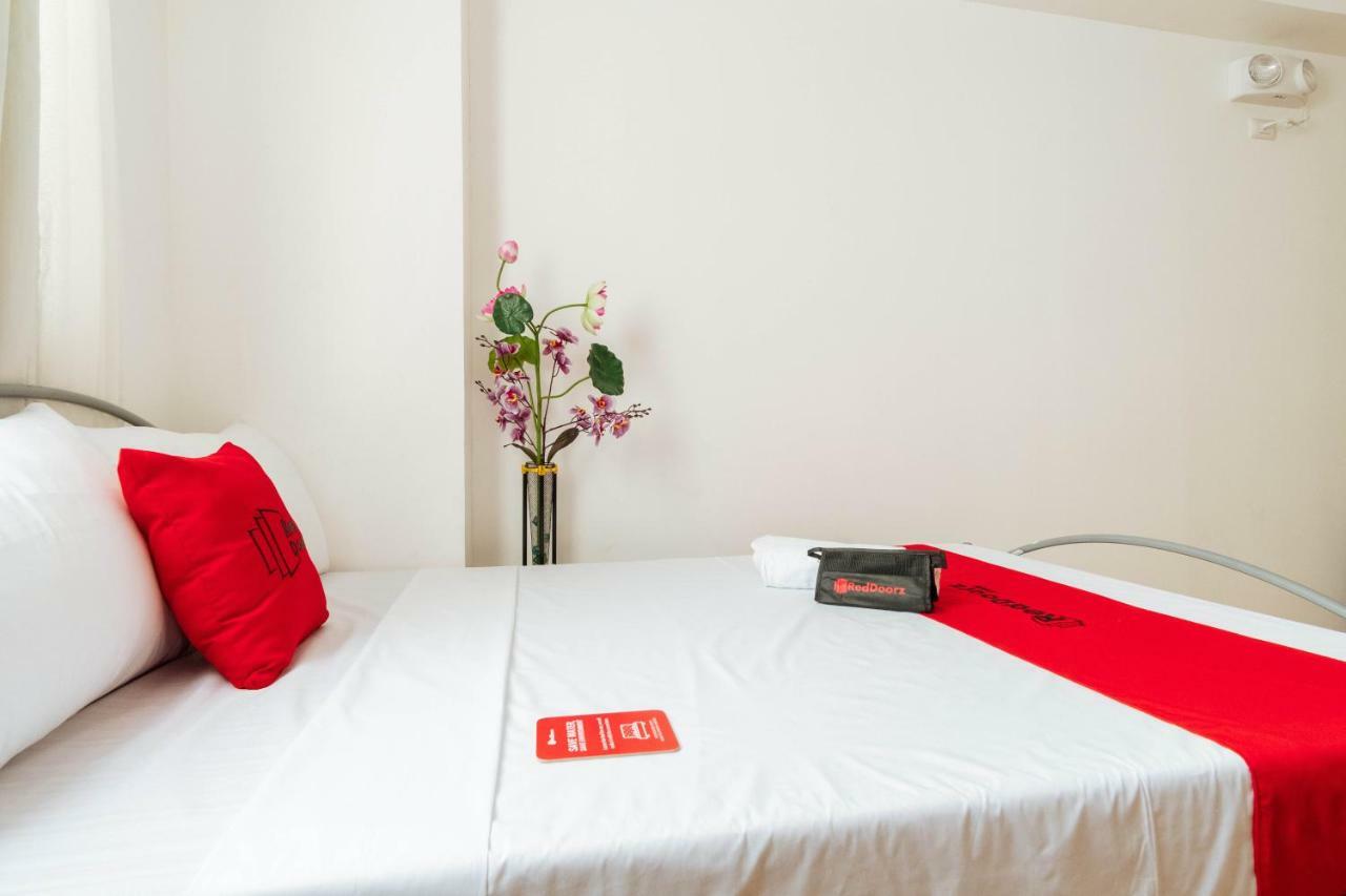 Reddoorz Premium @ Amaia Skies Avenida Manila Kültér fotó